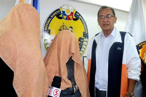 panghihipo sa menor de edad|2 nalambat sa pambubugaw ng menor.